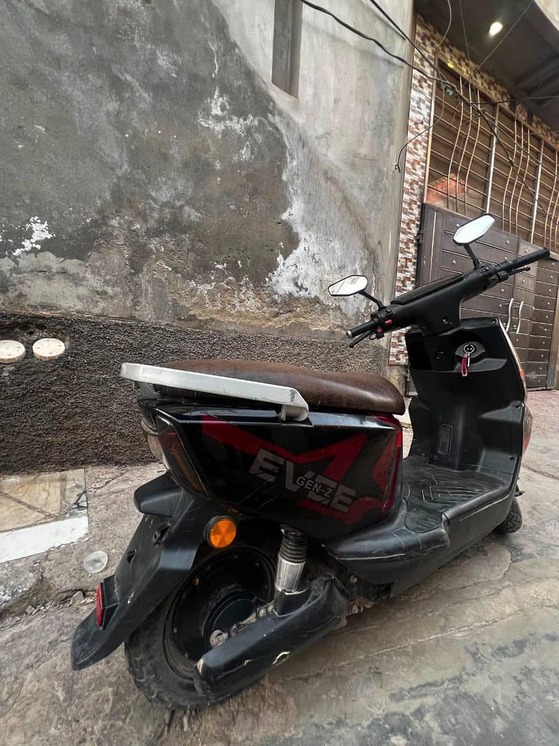 Scooty 2