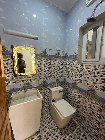 7 Marla house available for rent in phase 8 safari valley