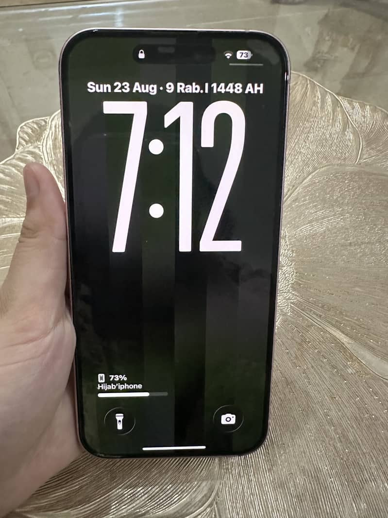 Apple iPhone 15 plus 3
