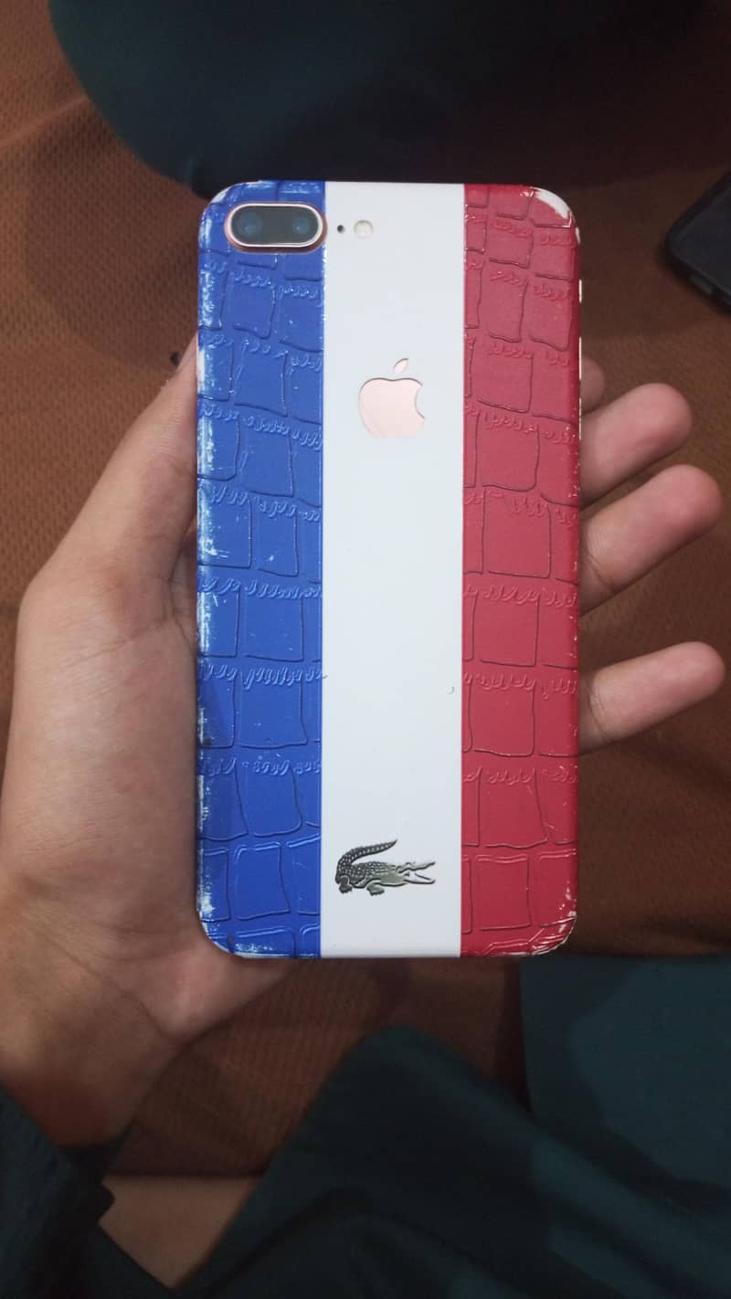 Apple iPhone 8 Plus 5