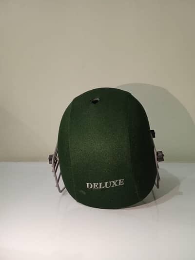 full cricket kit with bat and kit bag also