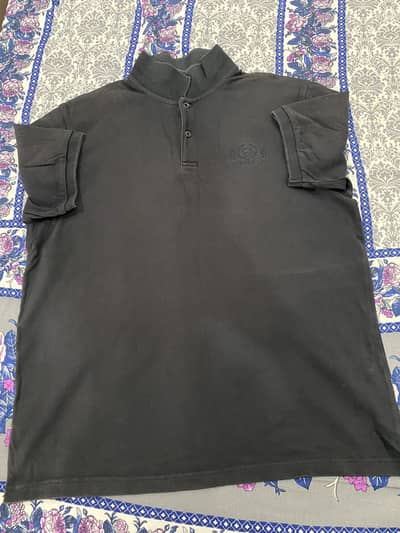 T-shirt (contact only what'saap 03294481186)