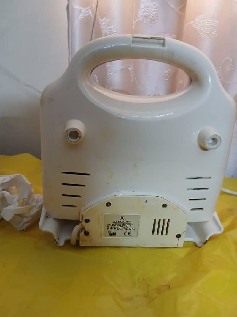 sandwich maker 5