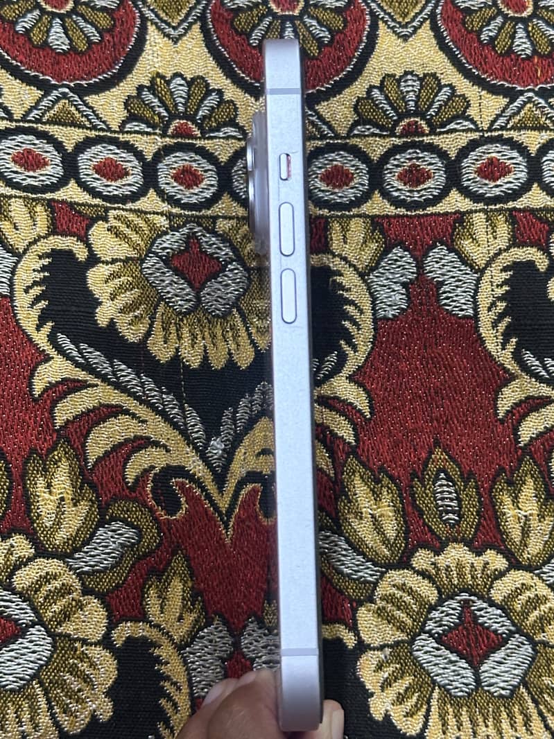 Apple iPhone 14 6
