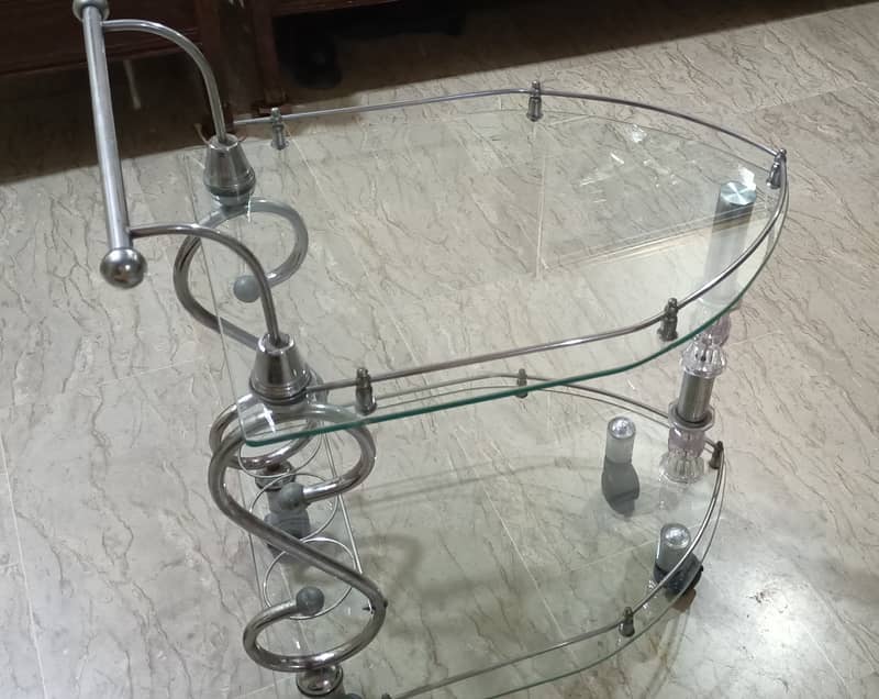 Tea trolley 0