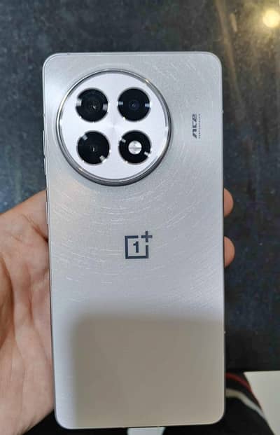 one plus 13r