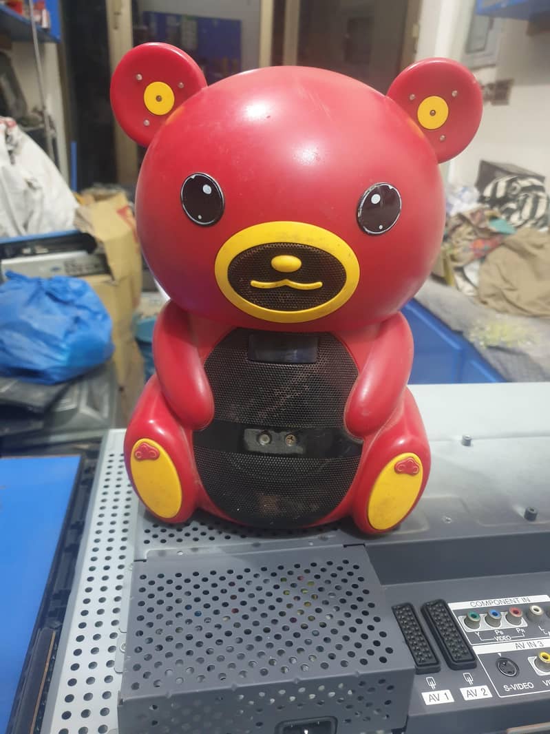 Bluetooth speaker 0