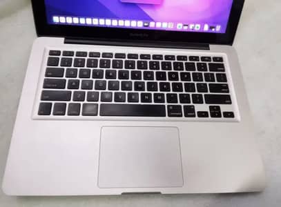 Macbook pro 13 inch | Mid 2012 | 10 Gb Ram
