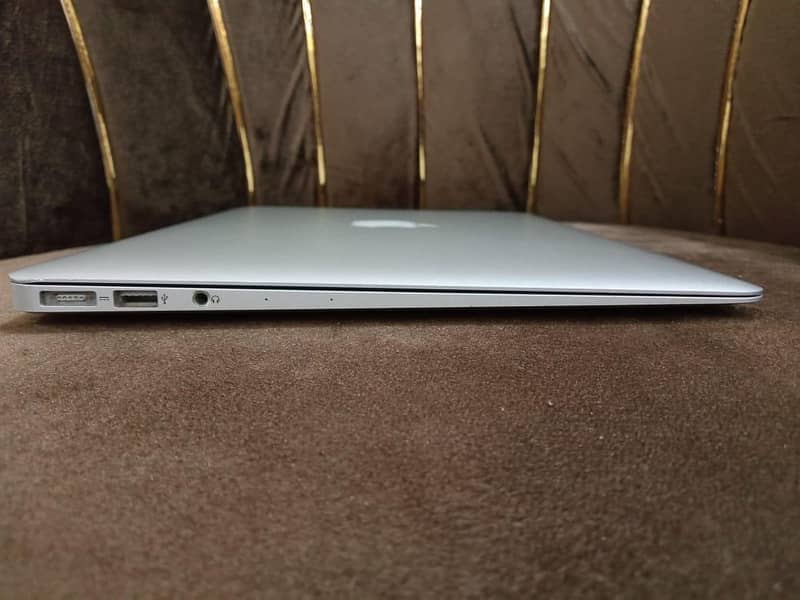 MacBook air 11