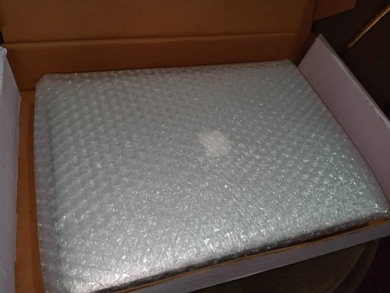MacBook air 14