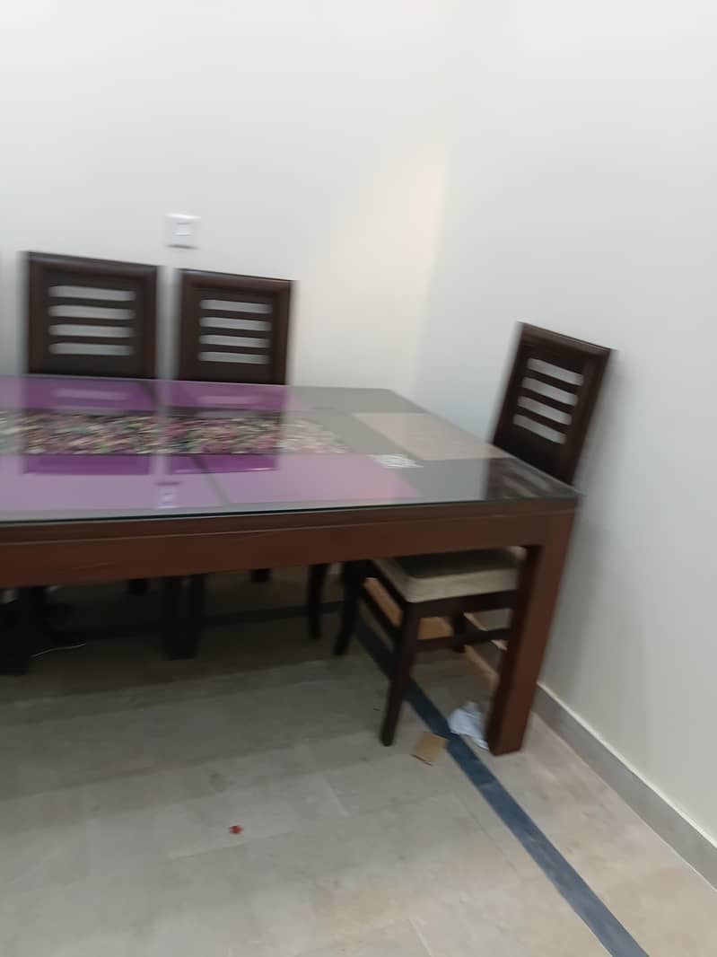 dinning table 4