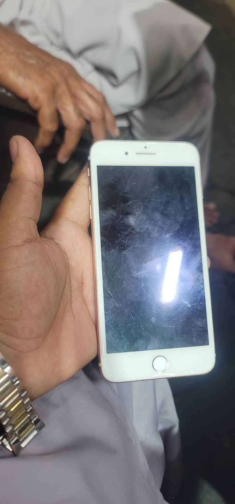 Apple iPhone 8 Plus 7