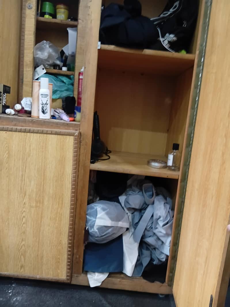 wardrobe 2