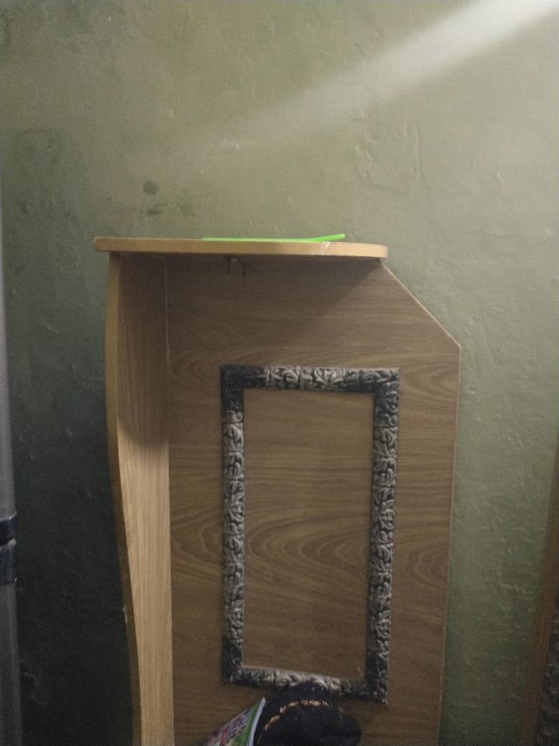 Bed With Side Table With Dressing 2