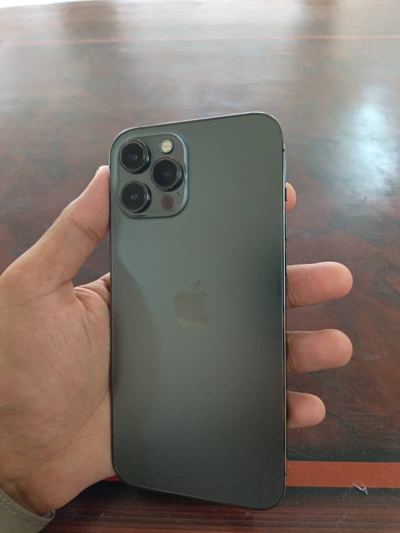 iPhone 12 Pro Max 7