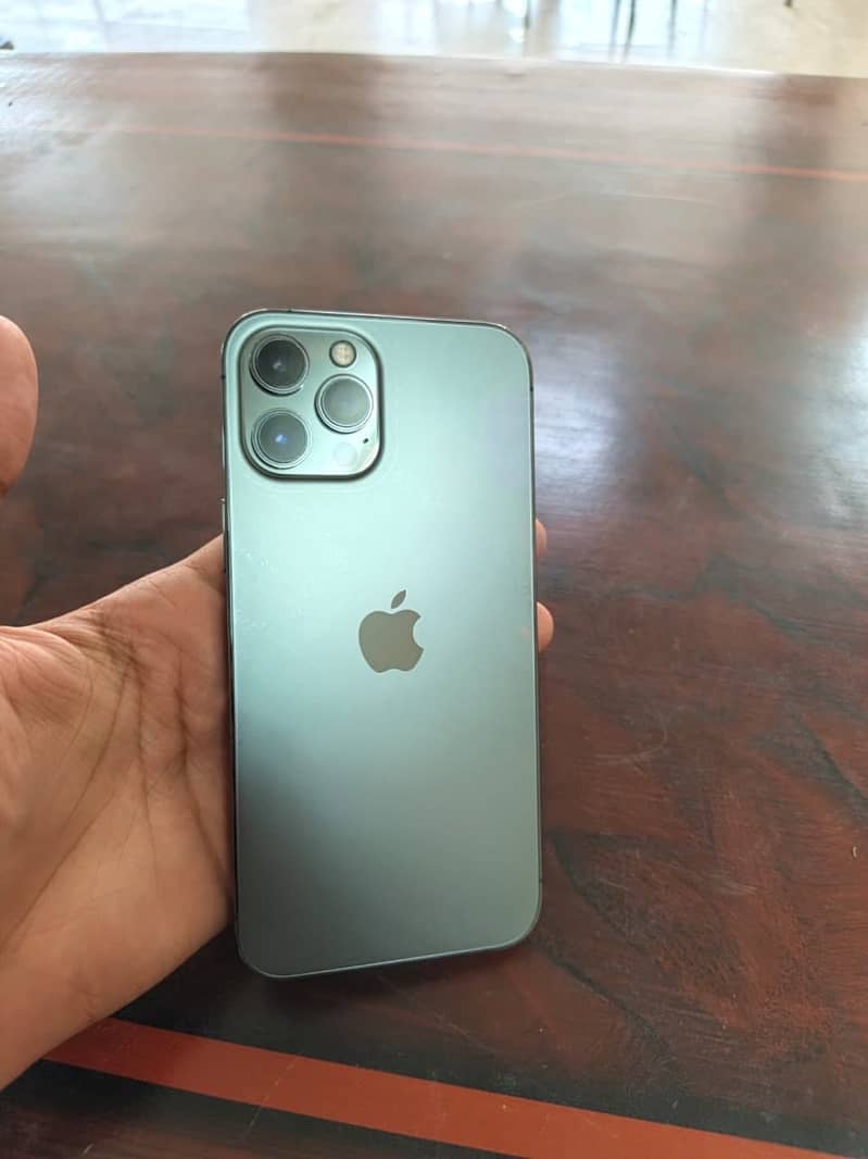 iPhone 12 Pro Max 9