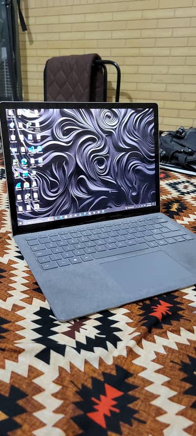 MIcrosoft surface 3 |  i5 10th gen|  8/256GB  | Touch 2k screen