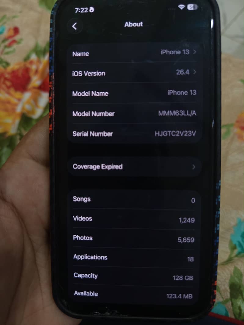Apple iPhone 13 6
