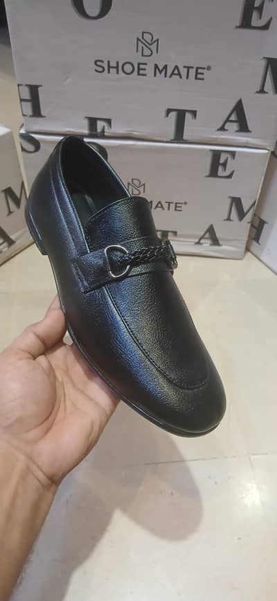 Trending buckle moccassion