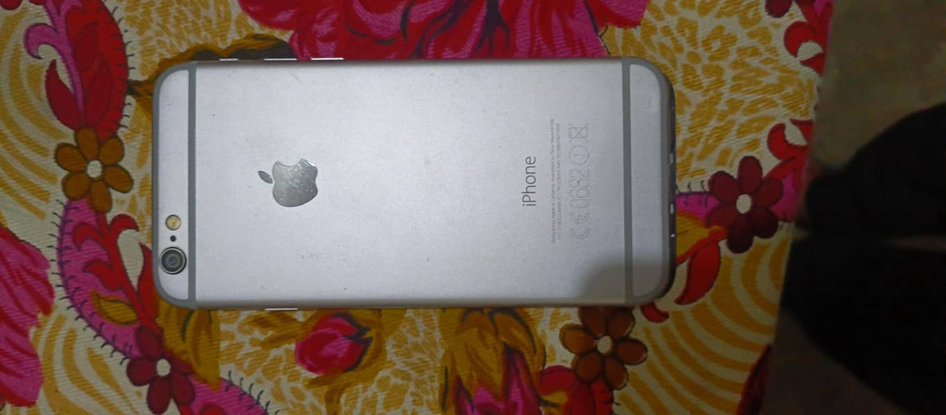 Apple iPhone 6 0