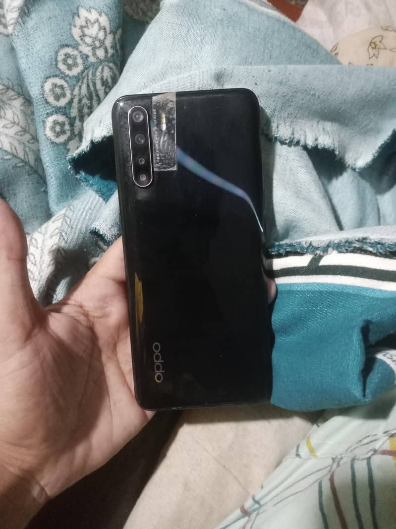 oppoF15s 1