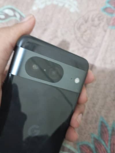 Google Pixel 8