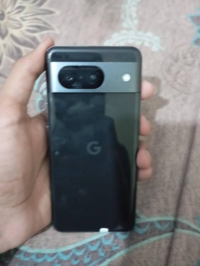 Google Pixel 8 11