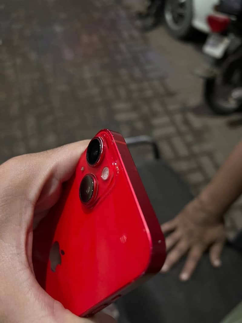 Apple iPhone 14 2