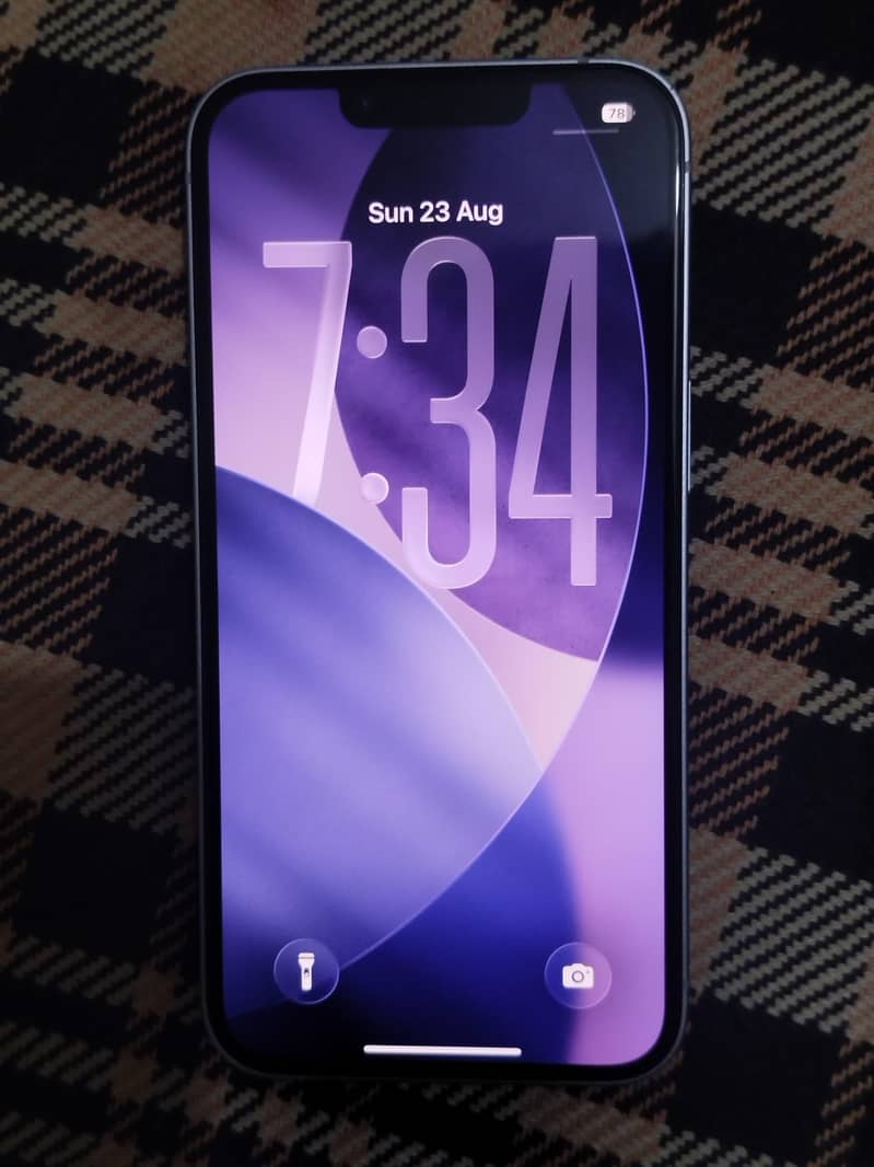 Apple iPhone 14 4