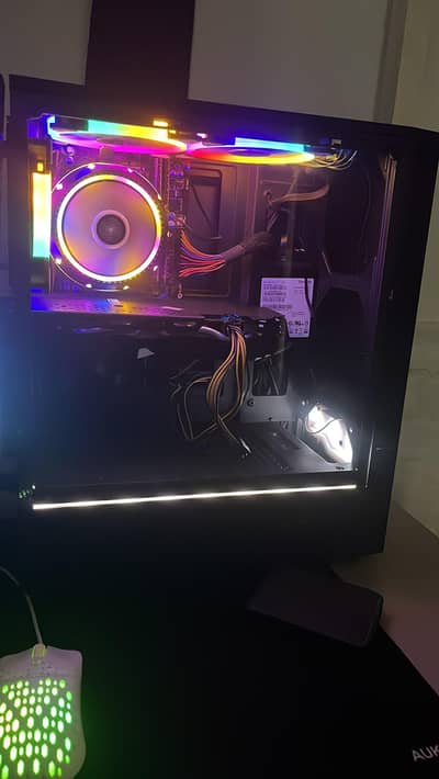 gaming PC with border less  LED