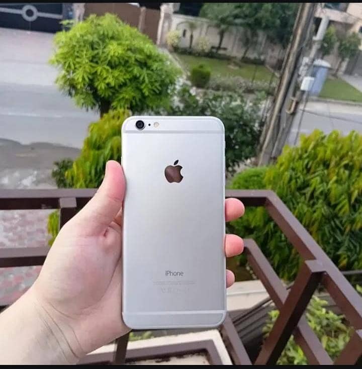 Apple iPhone 6 Plus 1