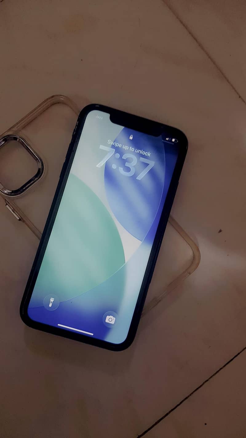 Apple iPhone 11 0
