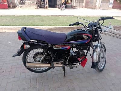 Bike on rent daily and monthly basis