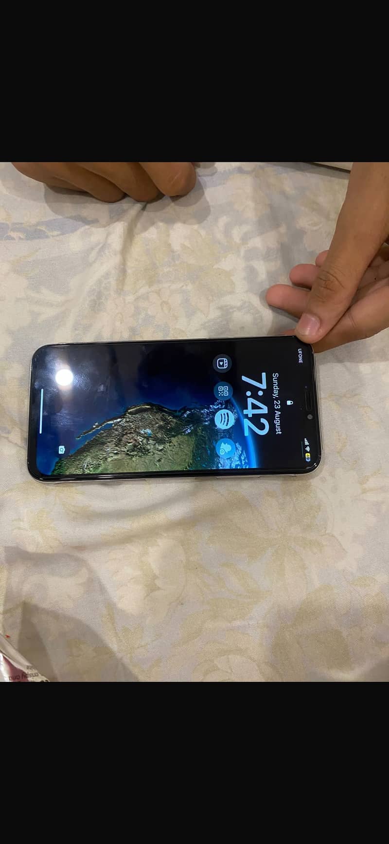 Apple iPhone X 6