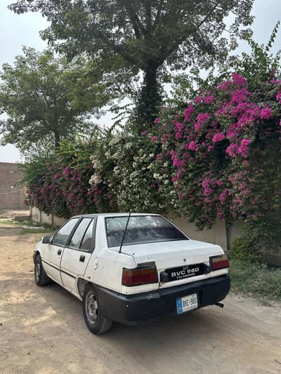 Lancer mistubishi 1988 model 1300 cc