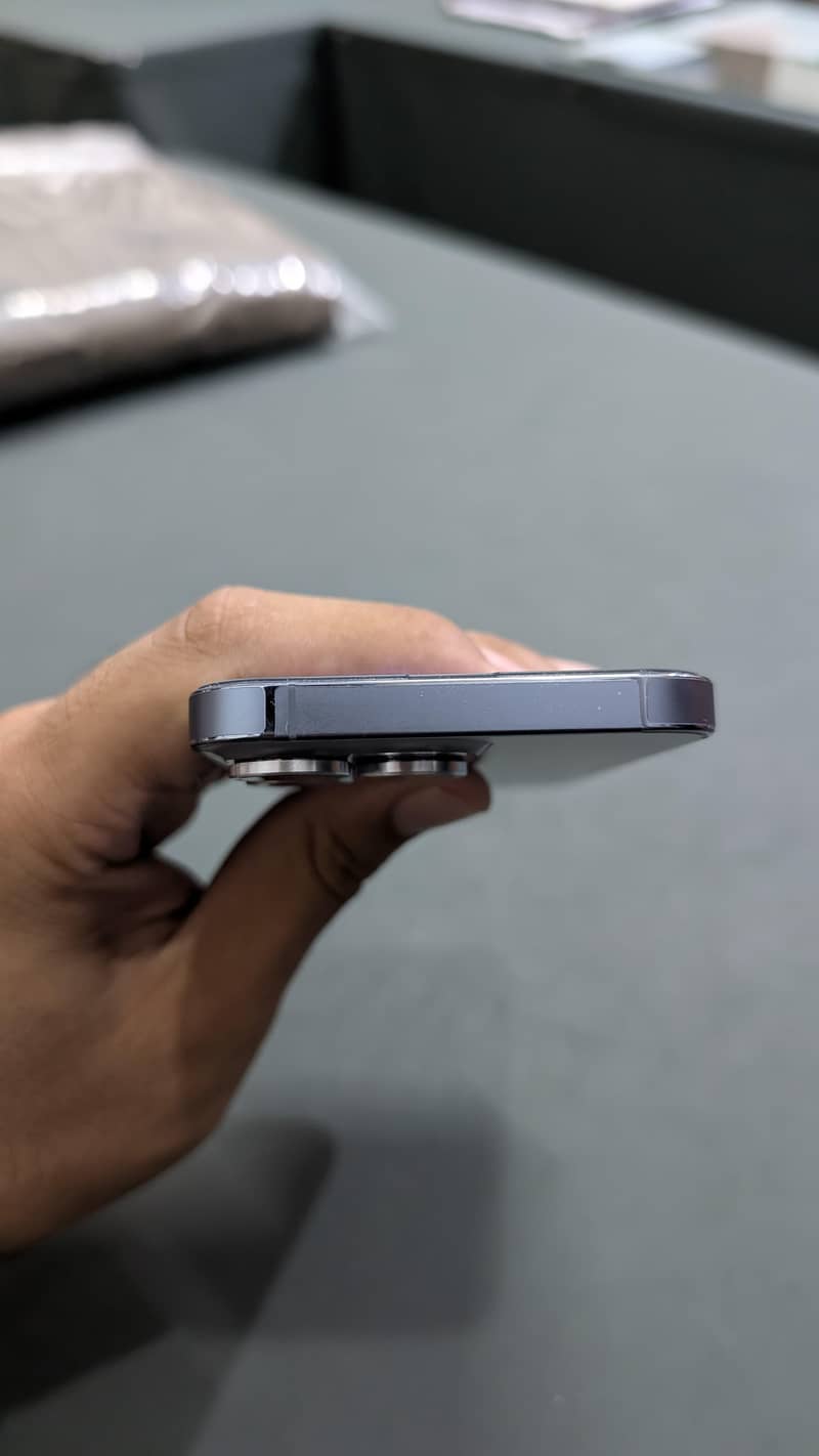 Apple iPhone 13 Pro 3