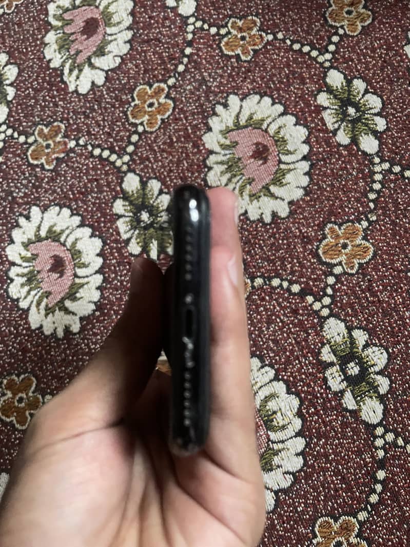 Apple iPhone X 2