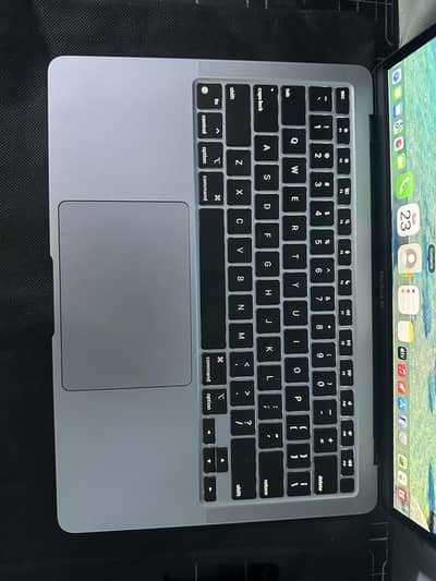 Apple Macbook M1 Air 2020 Space Grey 100% Battery health