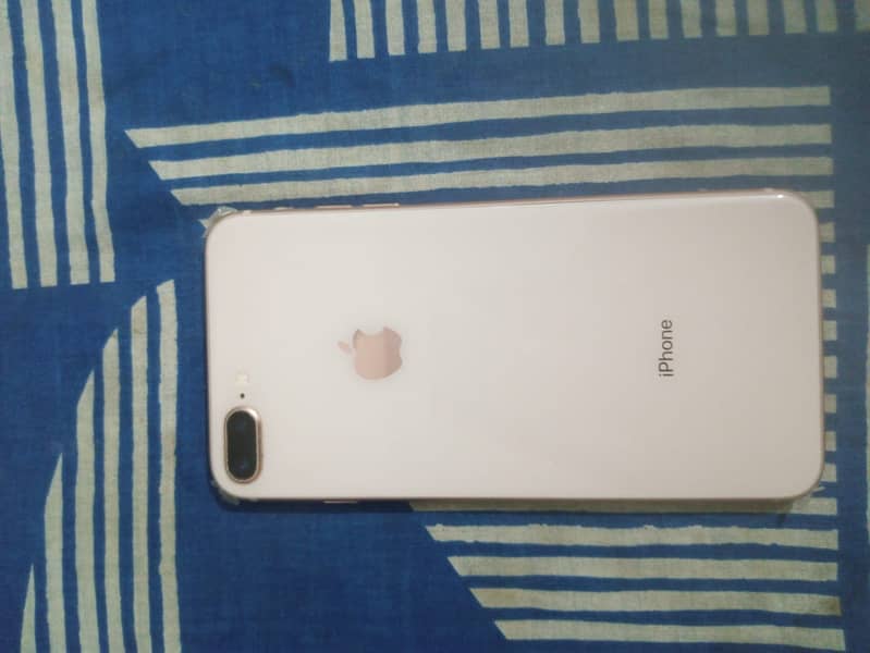 Apple iPhone 8 Plus 7
