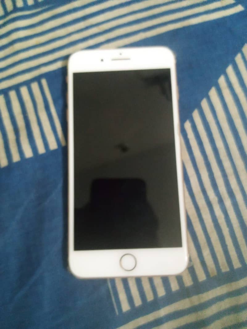 Apple iPhone 8 Plus 12