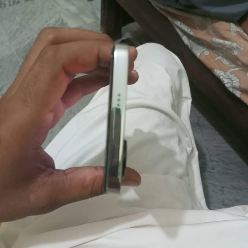 Tecno CAMON 20 2