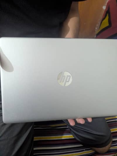 HP AMD ryzen 5