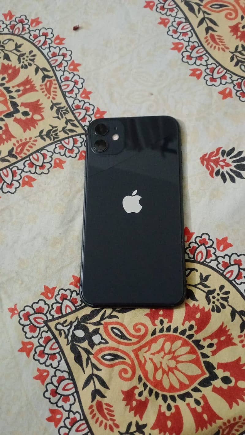 Apple iPhone 11 0