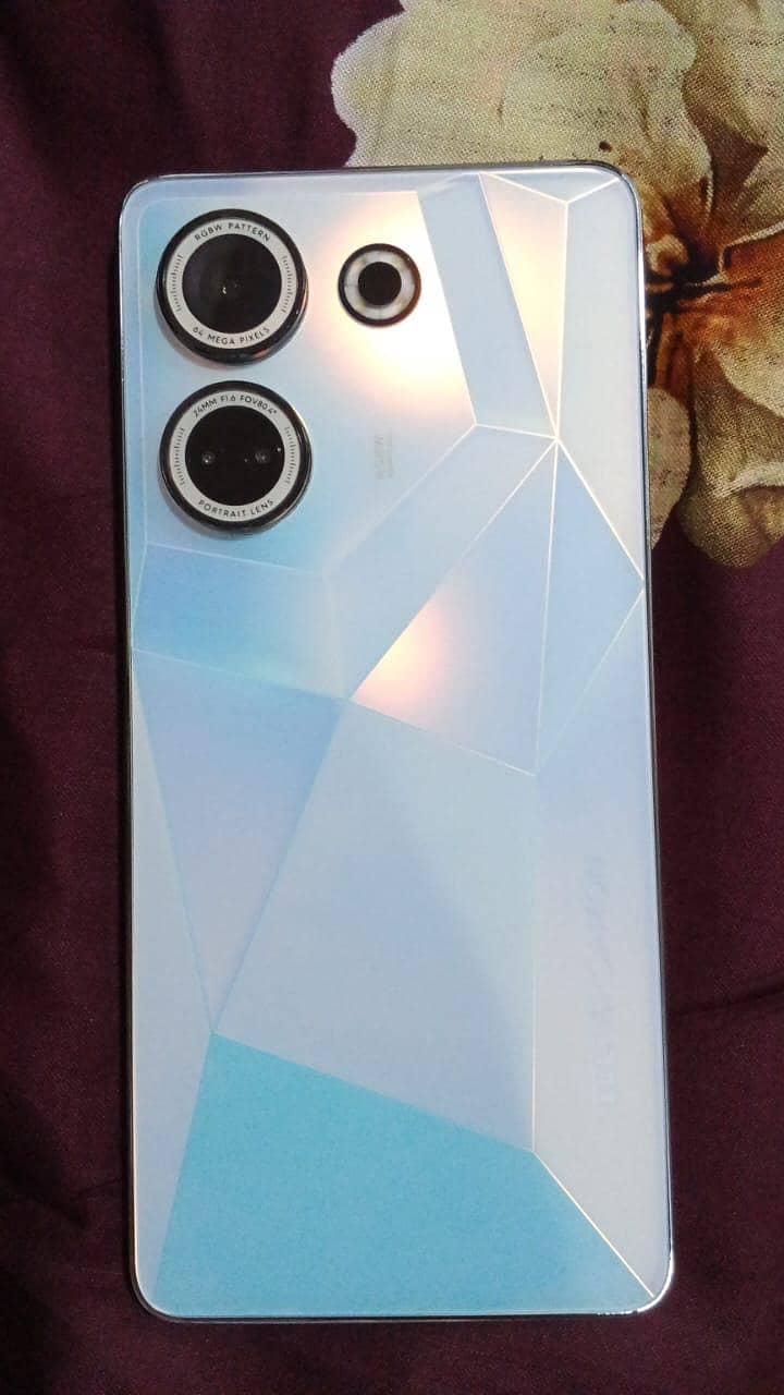 Tecno CAMON 20 4