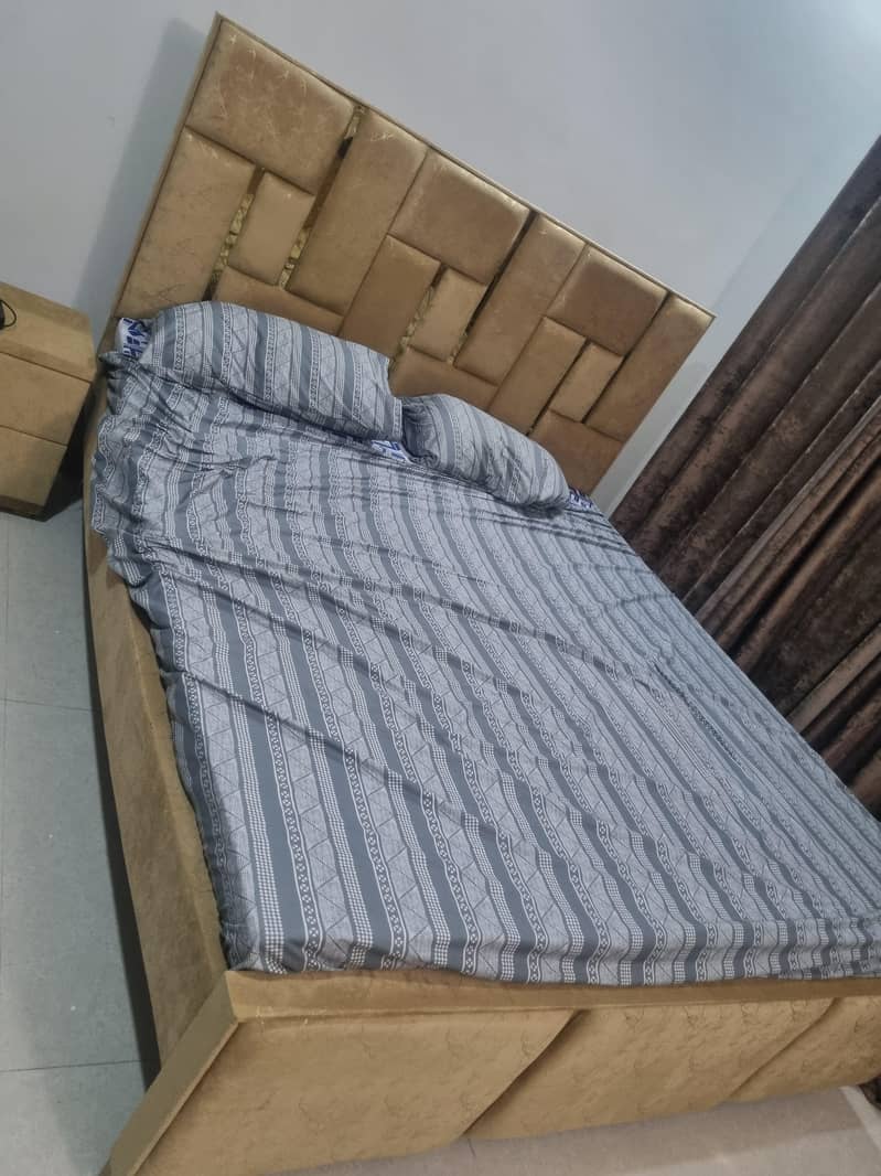 king size bed 4