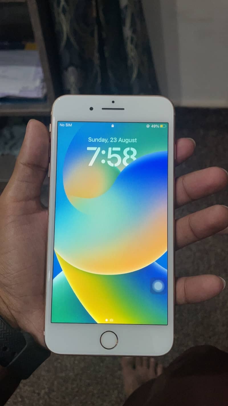 Apple iPhone 8 Plus 2