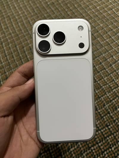 Apple iPhone 17 Pro JV 256gb With Box