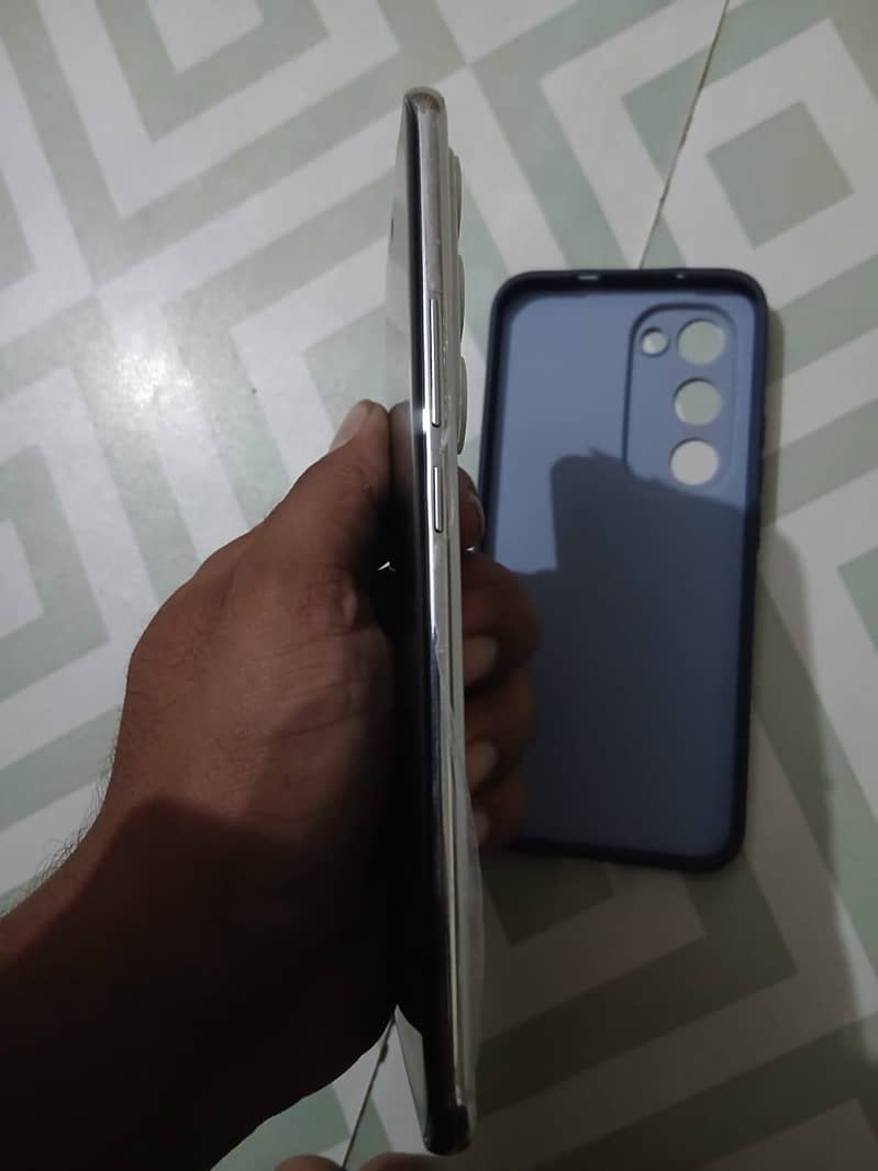 Tecno spark 40 pro plus 0