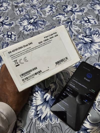a51 Samsung  box  and phone