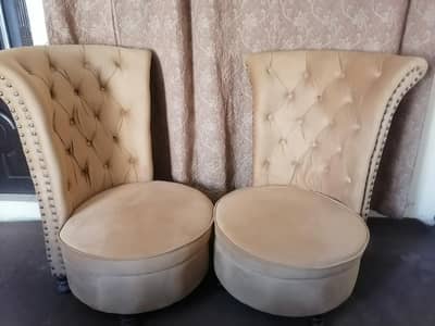 High back Chairs, king size premium Bridal Saloon chairs